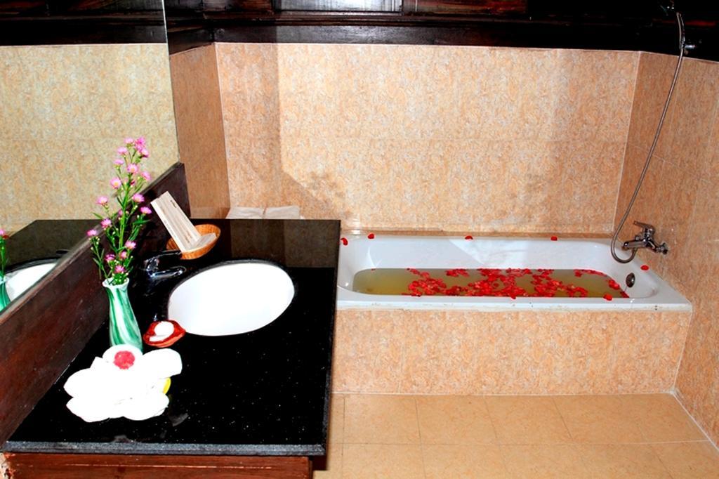 Sky Lake Inle Resort Inle Lake Екстер'єр фото